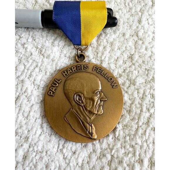 Paul Harris Fellow, A Rotary Foundation of Rotary International Brass Medal - Picture 1 of 4